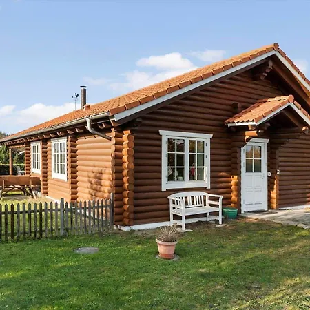 M282-vaeggerlose-marielyst-strandpark-10 *